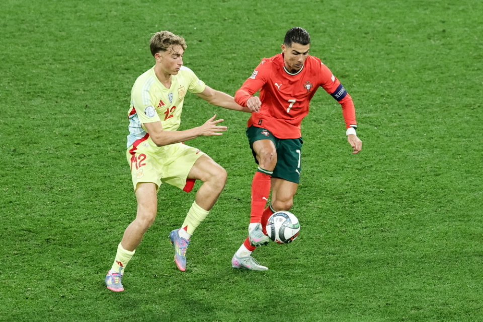 疑引发了球 疑引发了球