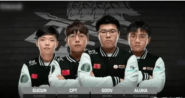 较长时间的 较长时间的